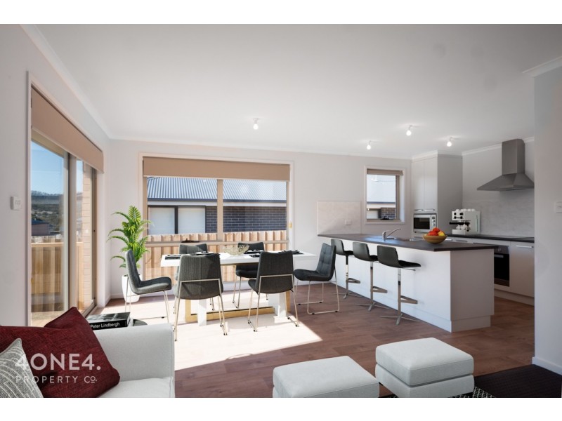 2/5 Emerald Drive, Rokeby TAS 7019