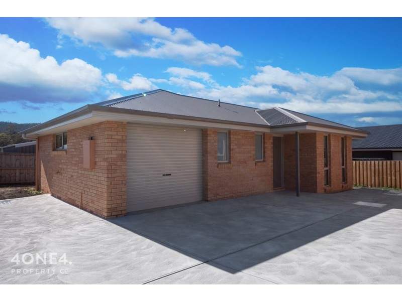 2/5 Emerald Drive, Rokeby TAS 7019
