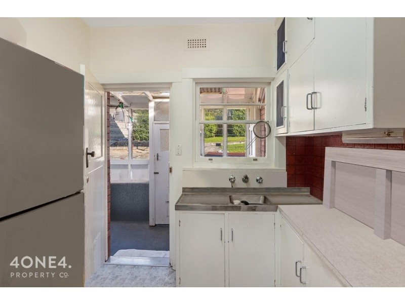 550 Main Road, Rosetta TAS 7010