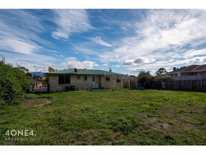 52 Fisher Drive, Herdsmans Cove TAS 7030