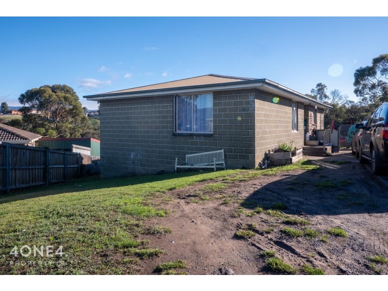 73 Fisher Drive, Herdsmans Cove TAS 7030