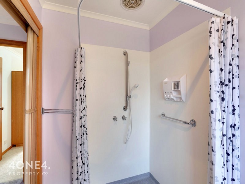 2 Rodman Court, Glenorchy TAS 7010