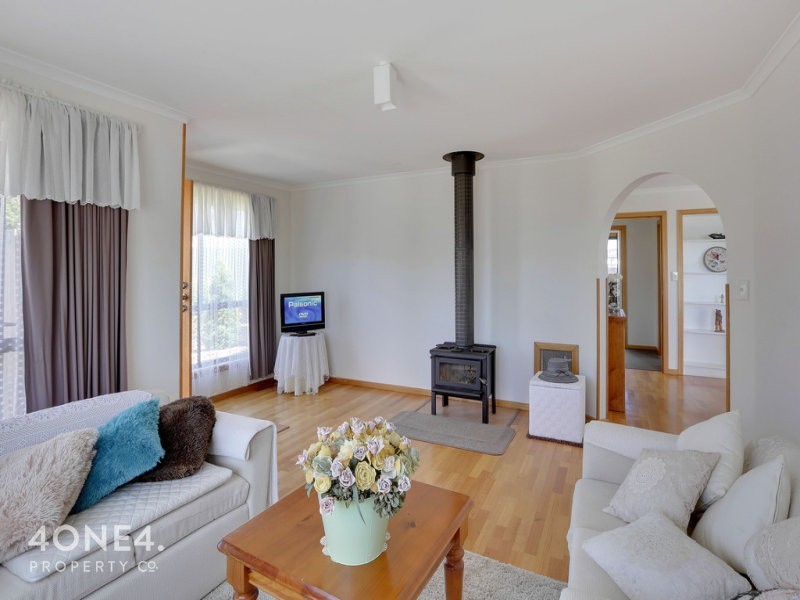 2/3 Madison Avenue, Brighton TAS 7030