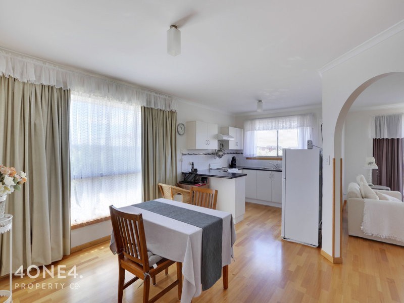2/3 Madison Avenue, Brighton TAS 7030