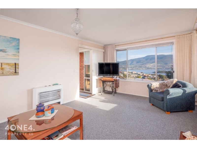10 Kile Place, Herdsmans Cove TAS 7030