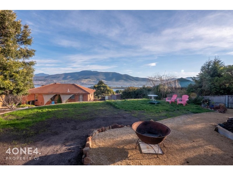10 Kile Place, Herdsmans Cove TAS 7030