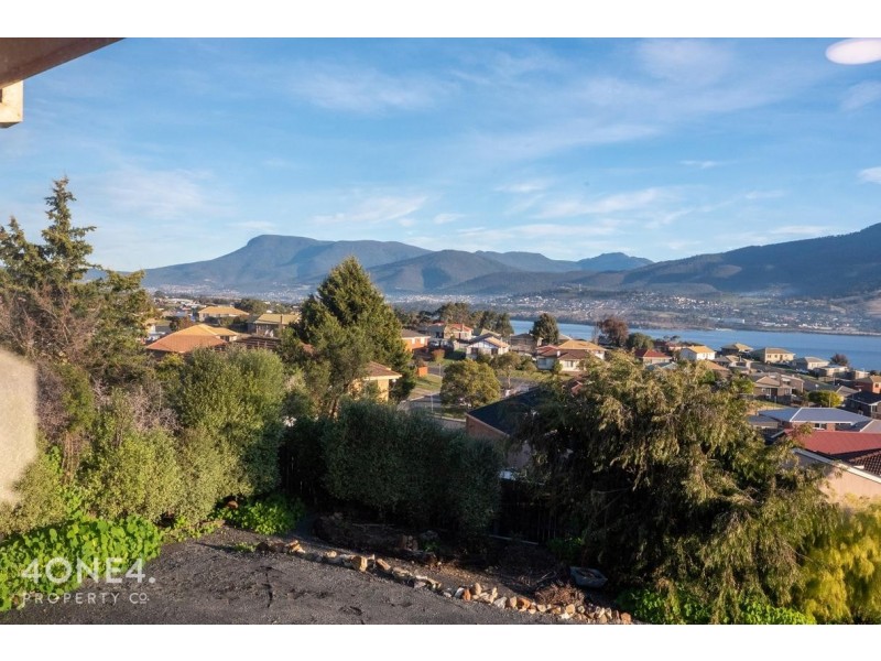 10 Kile Place, Herdsmans Cove TAS 7030