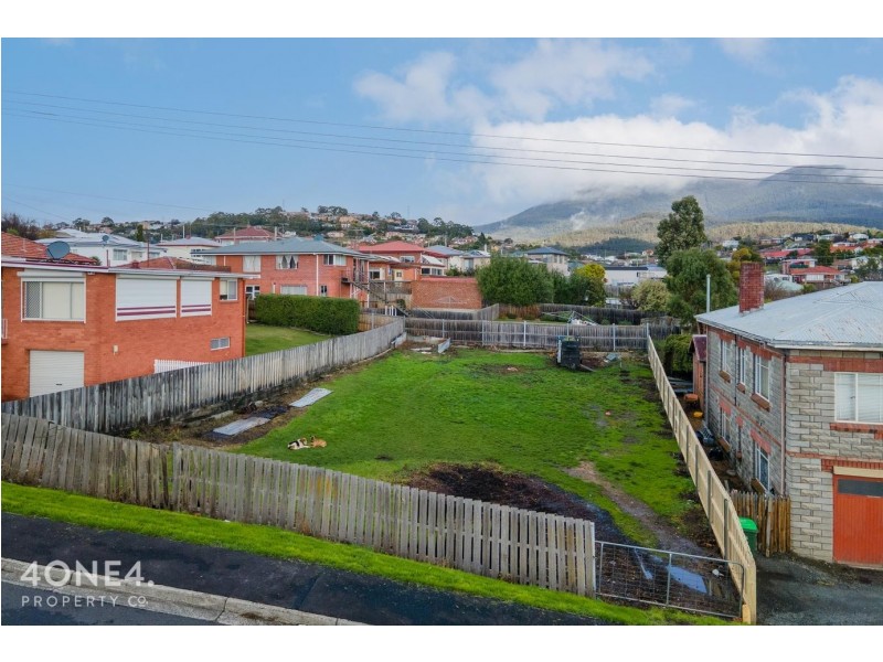 21 Tenth Avenue, West Moonah TAS 7009