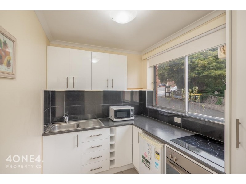 9/5 Augusta Road, New Town TAS 7008