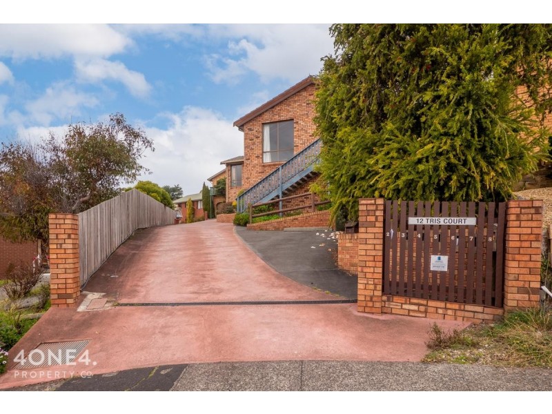 2/12 Tris Court, Berriedale TAS 7011