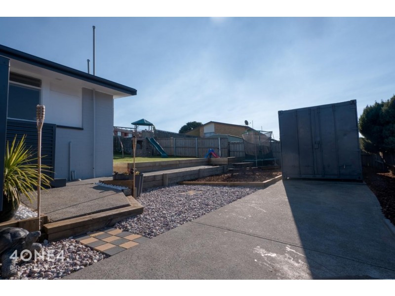 6 Arncliffe Road, Austins Ferry TAS 7011