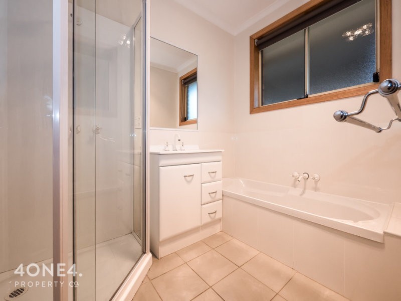 4/9 Henry Place, Brighton TAS 7030