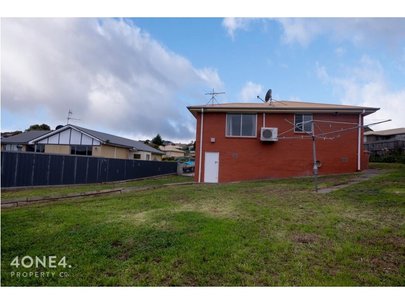 5 Calvert Crescent, Herdsmans Cove TAS 7030