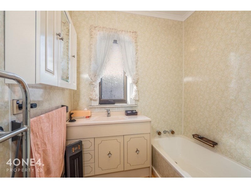 65 Edinburgh Crescent, Goodwood TAS 7010