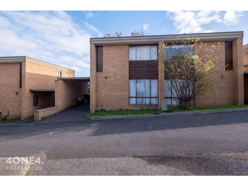 24/4 Clifford Court, Howrah TAS 7018