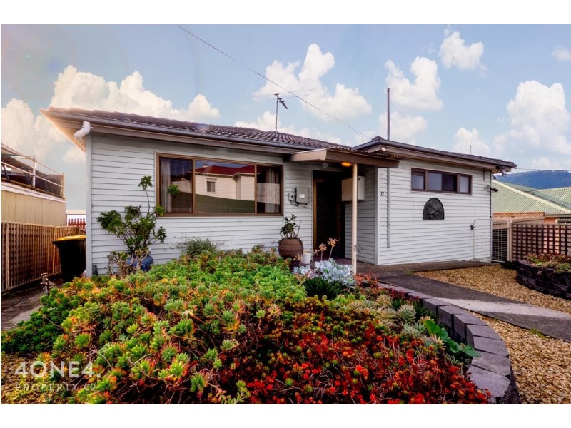 17 Quarry Street, New Norfolk TAS 7140