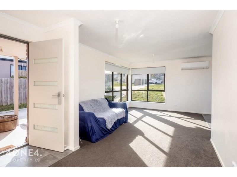 25 Fisher Drive, Herdsmans Cove TAS 7030