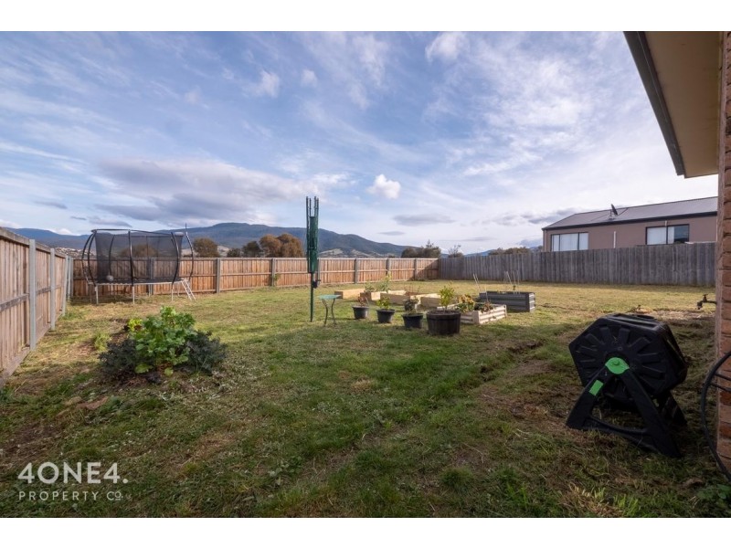 25 Fisher Drive, Herdsmans Cove TAS 7030