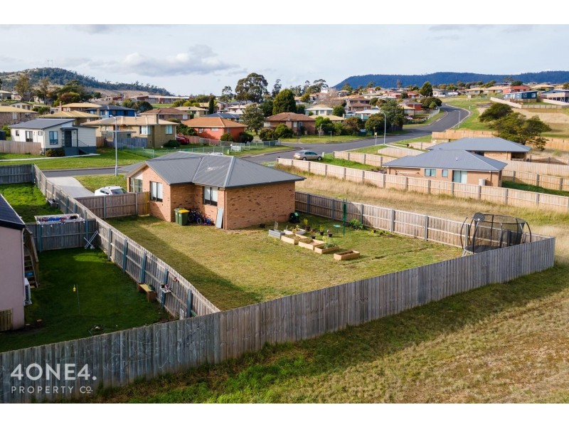 25 Fisher Drive, Herdsmans Cove TAS 7030