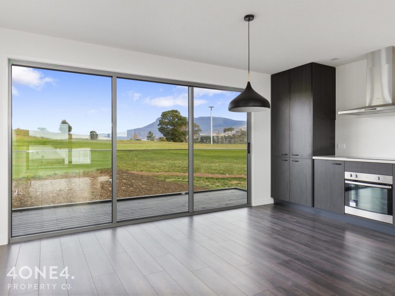 36/1B Bournville Crescent, Claremont TAS 7011