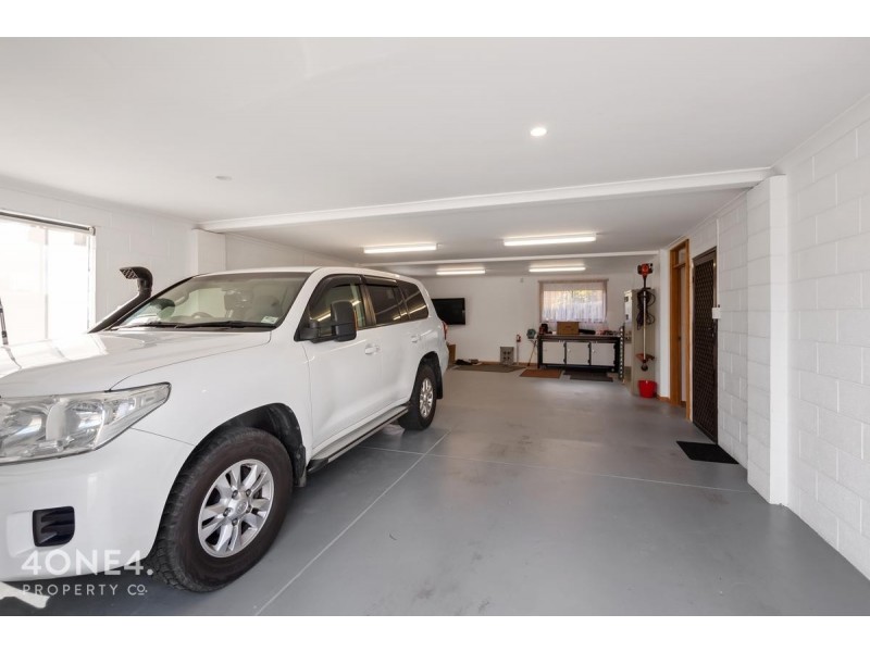 1 Vieste Drive, Glenorchy TAS 7010