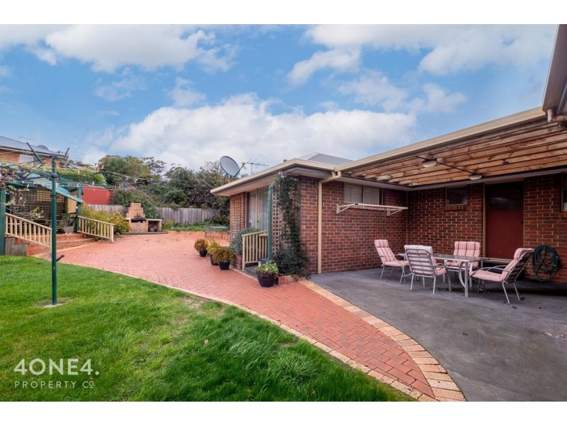 27 Buckingham Drive, Howrah TAS 7018