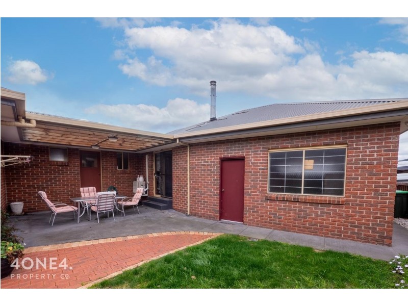 27 Buckingham Drive, Howrah TAS 7018