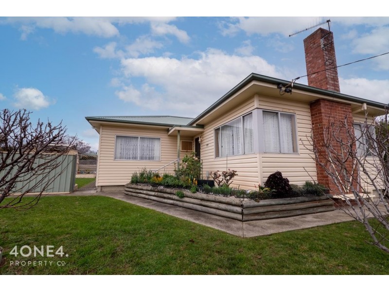 44 Gepp Parade, Derwent Park TAS 7009