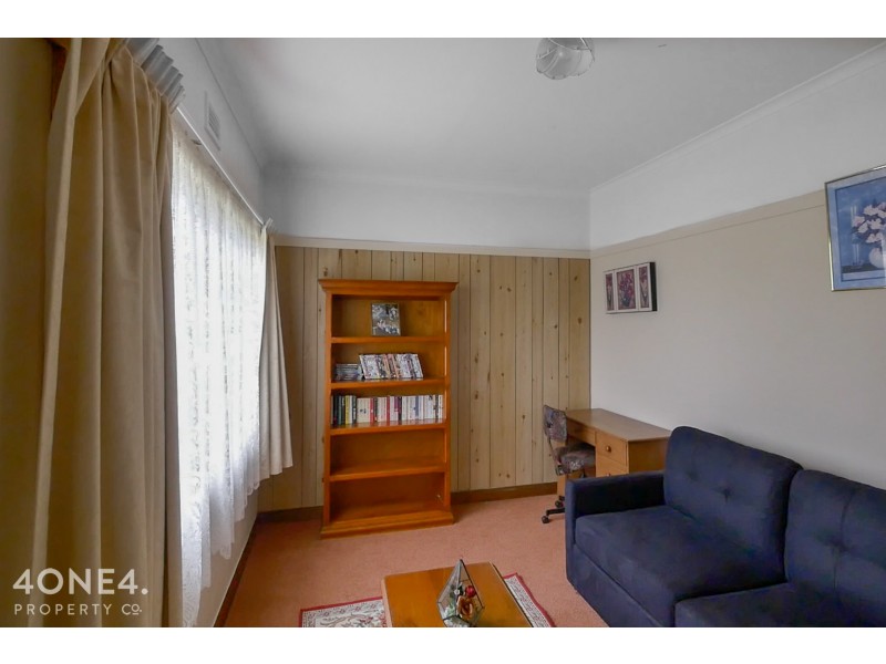 44 Gepp Parade, Derwent Park TAS 7009