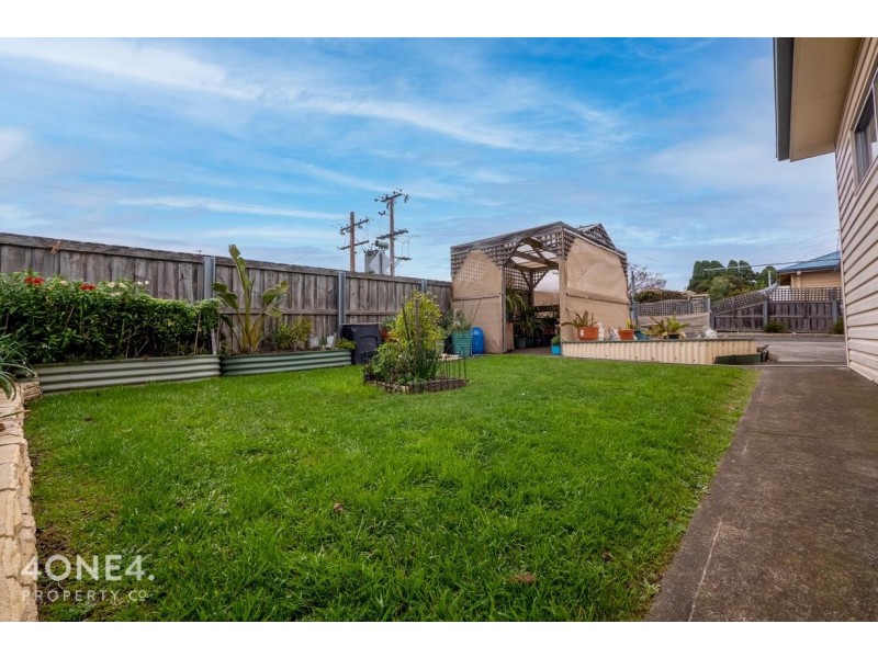 44 Gepp Parade, Derwent Park TAS 7009