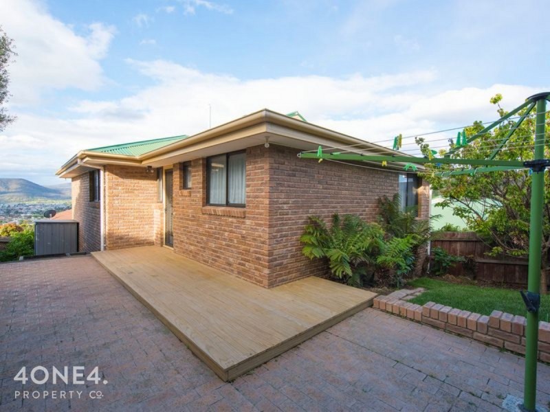 2/10 Donald Court, Glenorchy TAS 7010