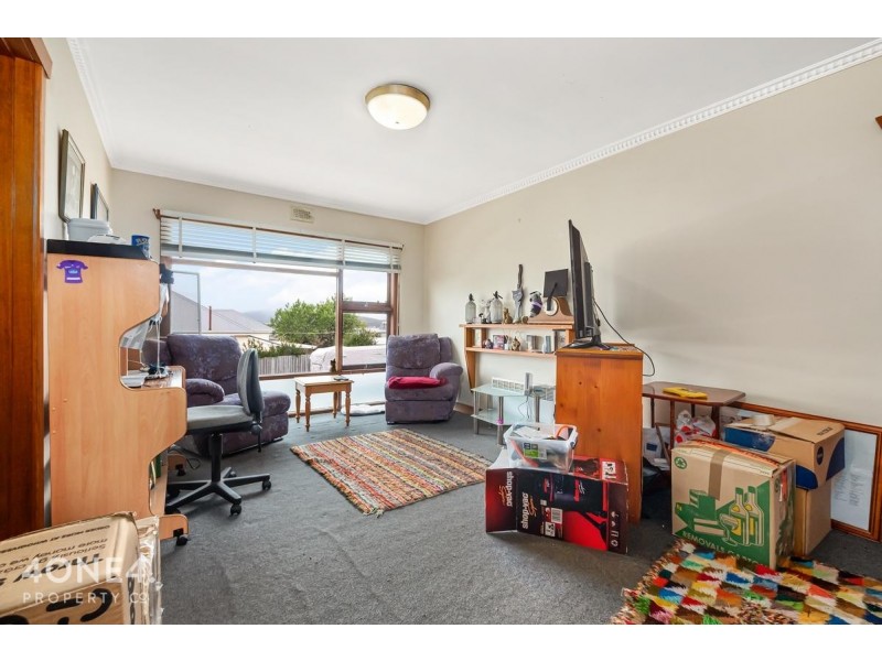 3/16A Ratho Street, Lenah Valley TAS 7008