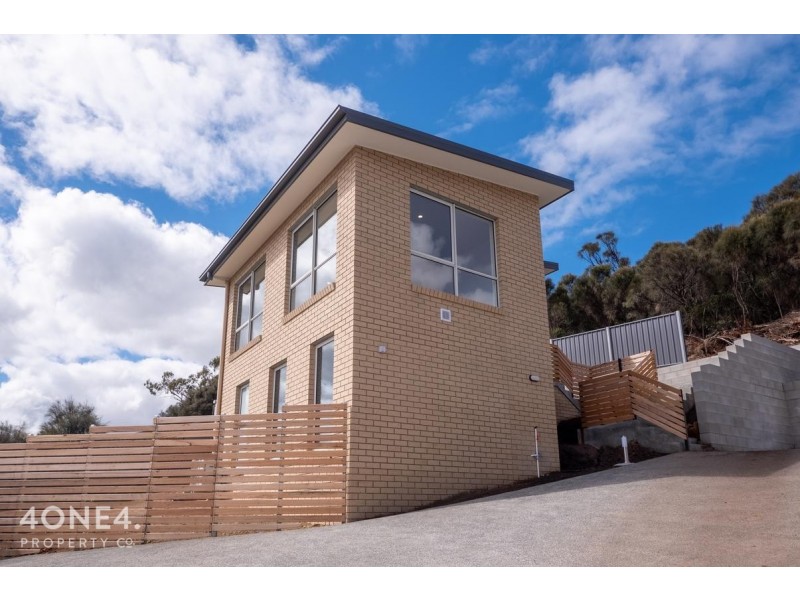2/12A McLean Court, Rosetta TAS 7010