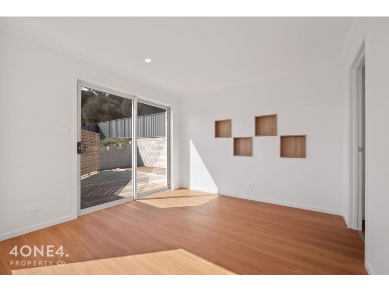 2/12A McLean Court, Rosetta TAS 7010