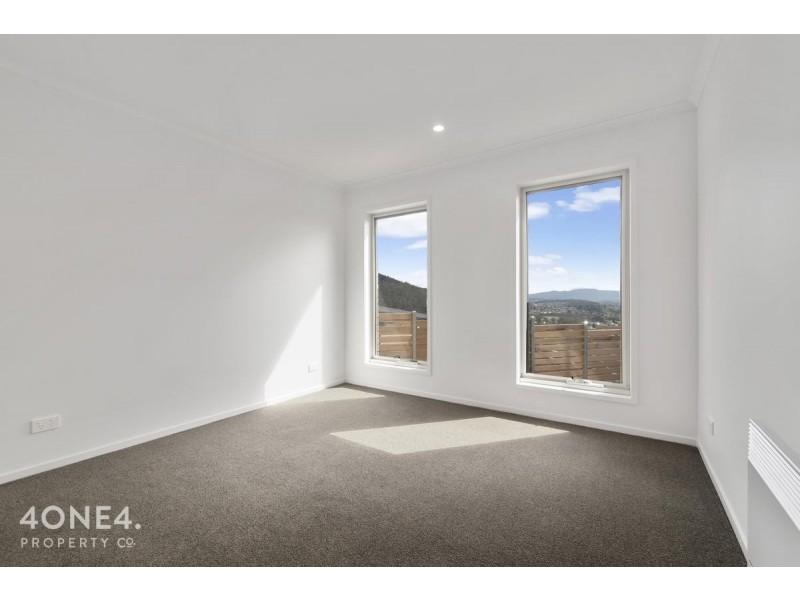 2/12A McLean Court, Rosetta TAS 7010