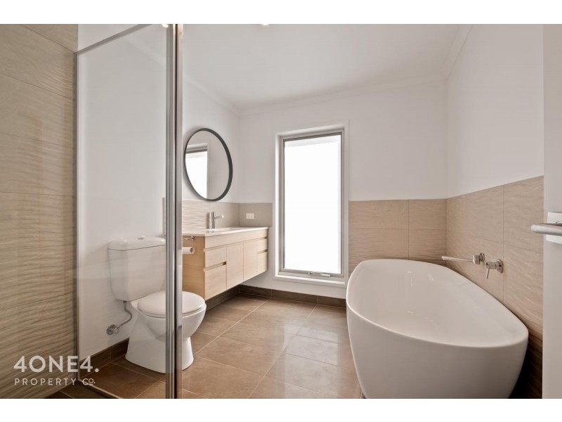 2/12A McLean Court, Rosetta TAS 7010