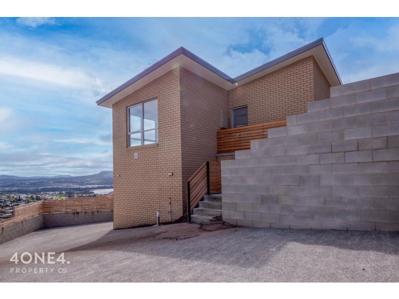 2/12A McLean Court, Rosetta TAS 7010