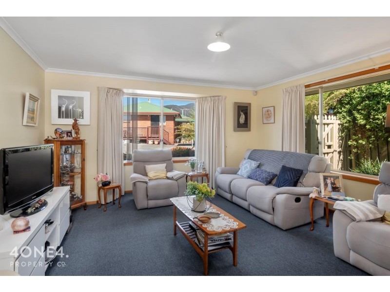 2/535 Main Road, Montrose TAS 7010