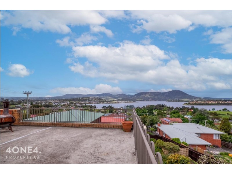 17 Wakehurst Road, Austins Ferry TAS 7011