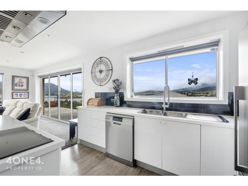 17 Wakehurst Road, Austins Ferry TAS 7011