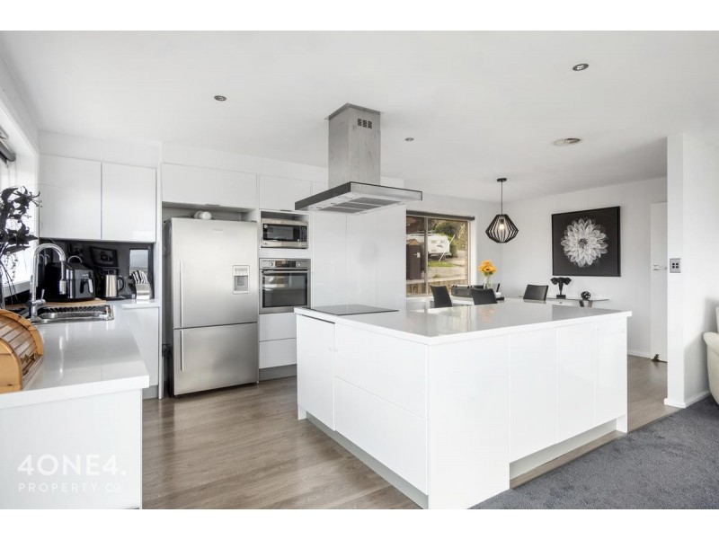 17 Wakehurst Road, Austins Ferry TAS 7011