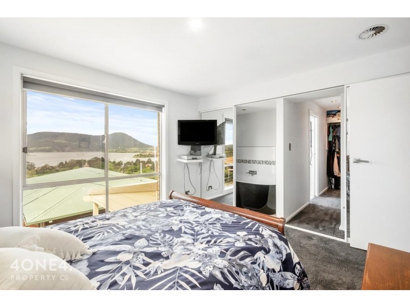 17 Wakehurst Road, Austins Ferry TAS 7011