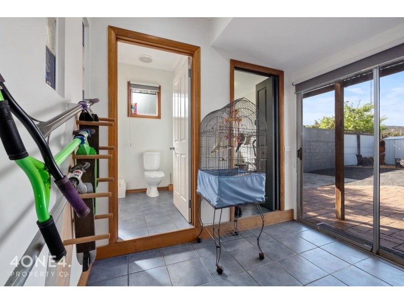 2 Culloden Avenue, Lutana TAS 7009