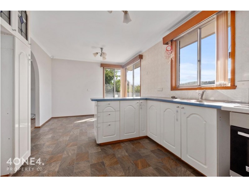 42 Walker Crescent, Bridgewater TAS 7030