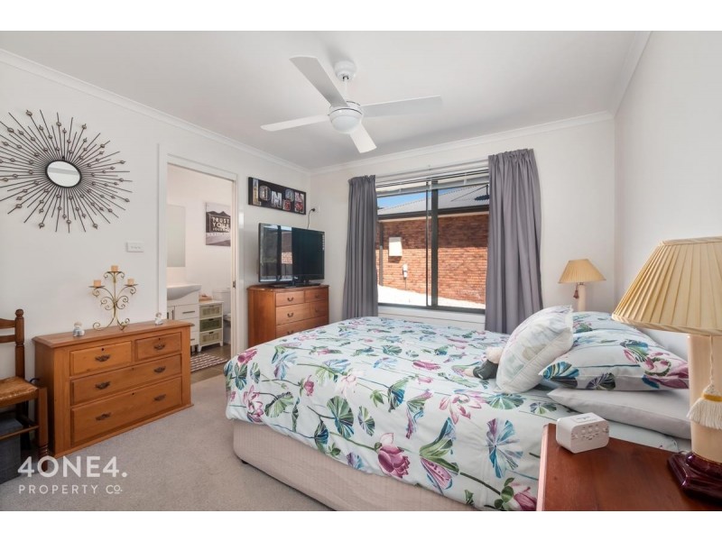 2/3 Joshua Street, Mornington TAS 7018