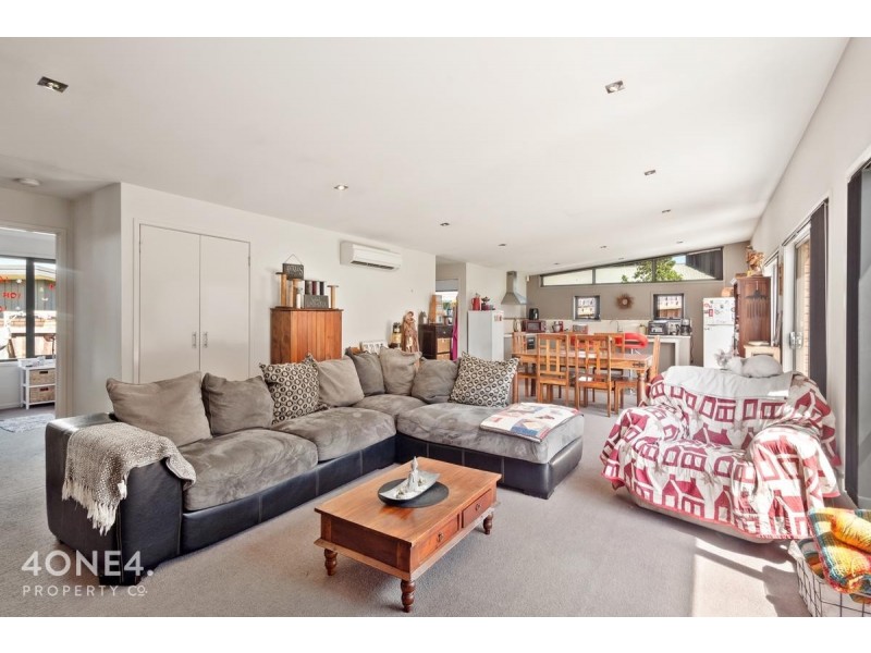 4/8 Phemie Court, Brighton TAS 7030