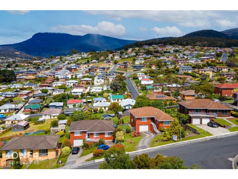 21 Victor Place, Glenorchy TAS 7010