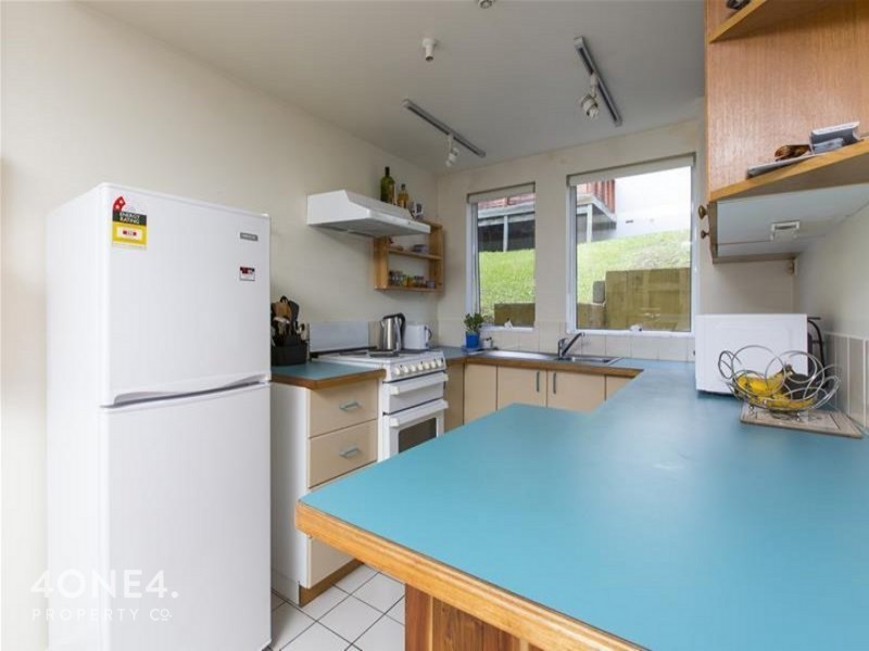 3/32A Pillinger Street, Sandy Bay TAS 7005