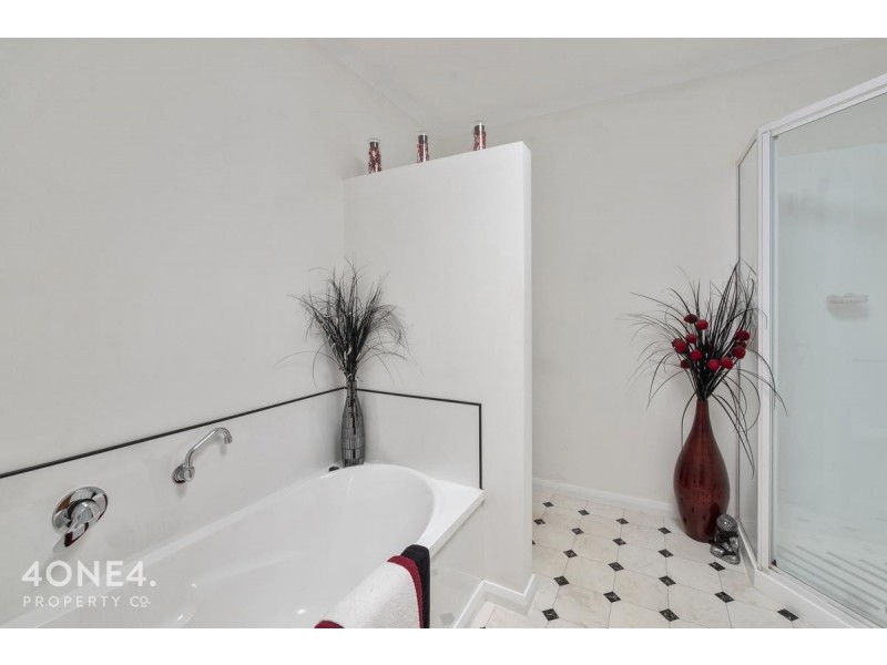 5 Moondah Drive, Berriedale TAS 7011
