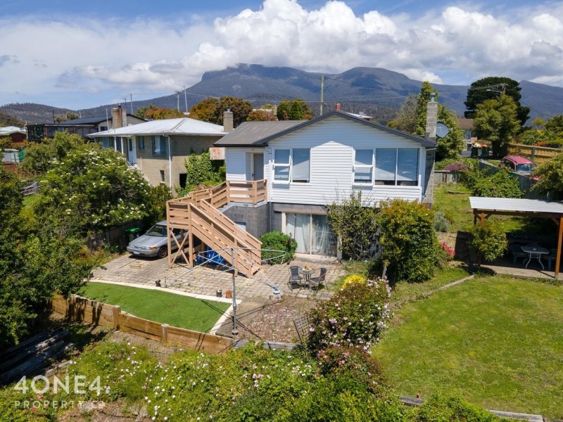 14 Lang Place, Glenorchy TAS 7010
